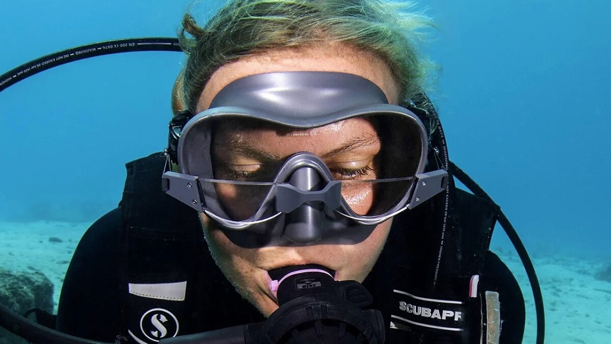 Scuba mask over glasses sales